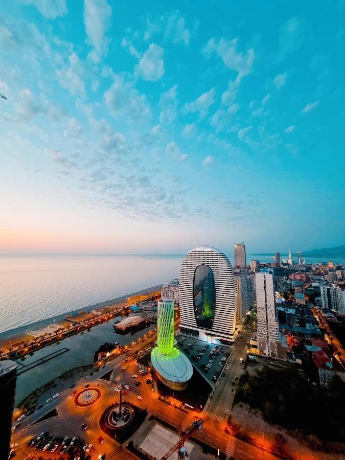 Orbi City Aparthotel Sea View Batumi Exterior photo